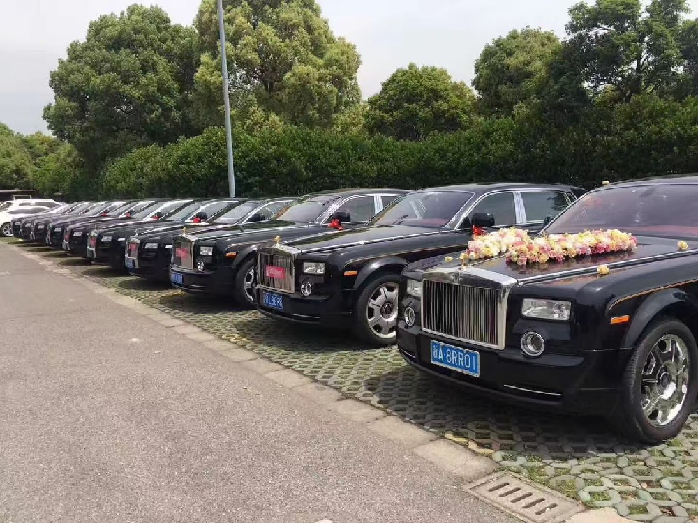 勞斯萊斯婚車(chē)租賃
